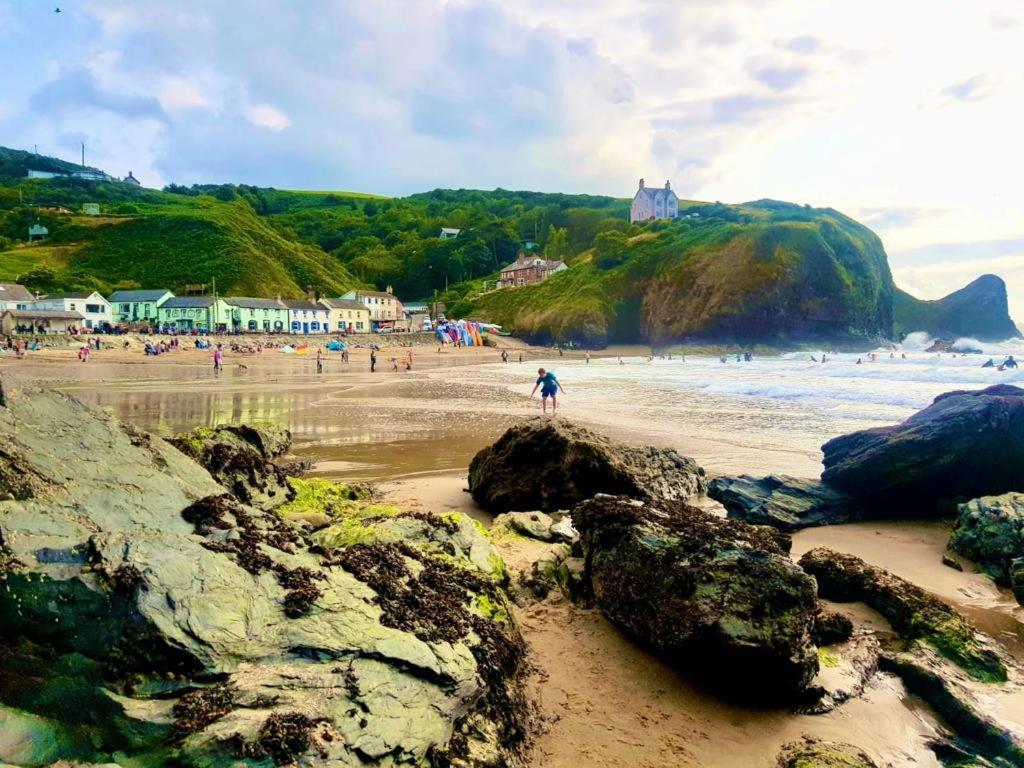 Wild Coastal Retreat At Troed Y Rhiw Aberporth, West Wales Villa Dış mekan fotoğraf