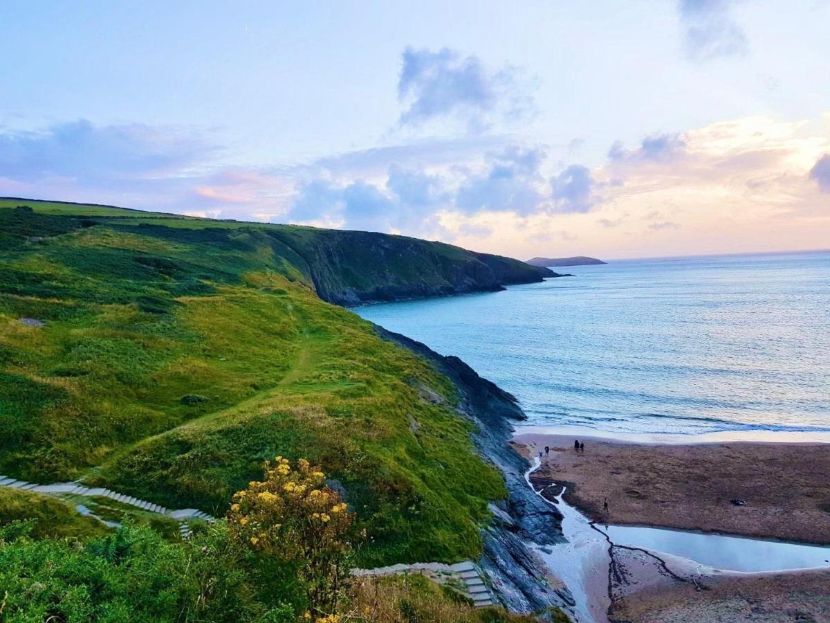 Wild Coastal Retreat At Troed Y Rhiw Aberporth, West Wales Villa Dış mekan fotoğraf